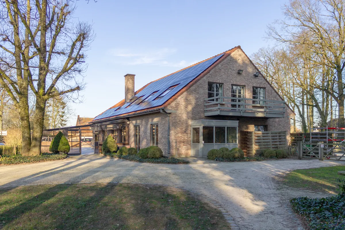 voorkant ter Burchgraeve gebouw